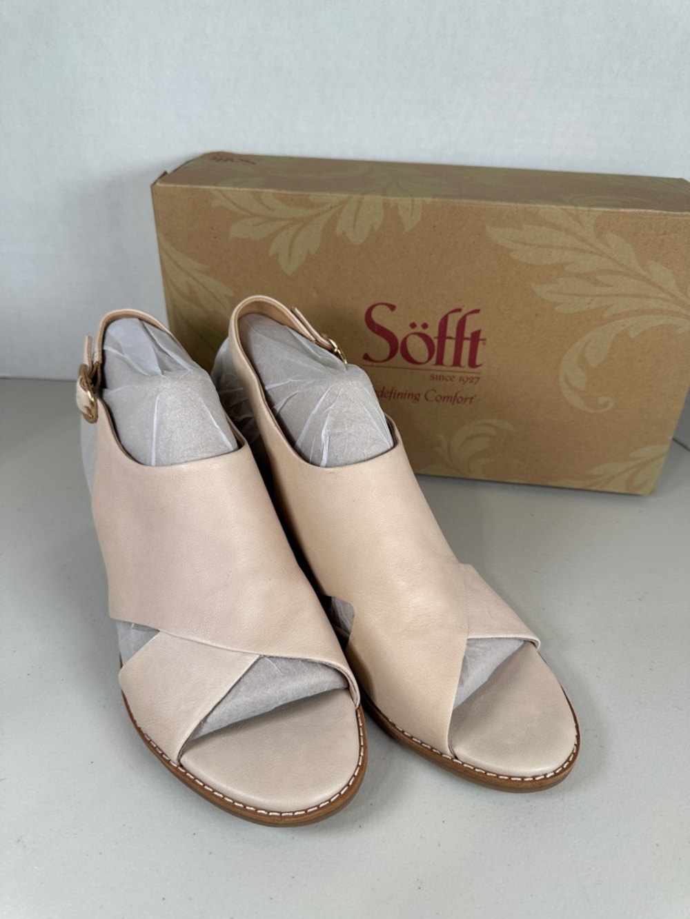 Söfft Blush Leather Cross-Front Slingback Sandals